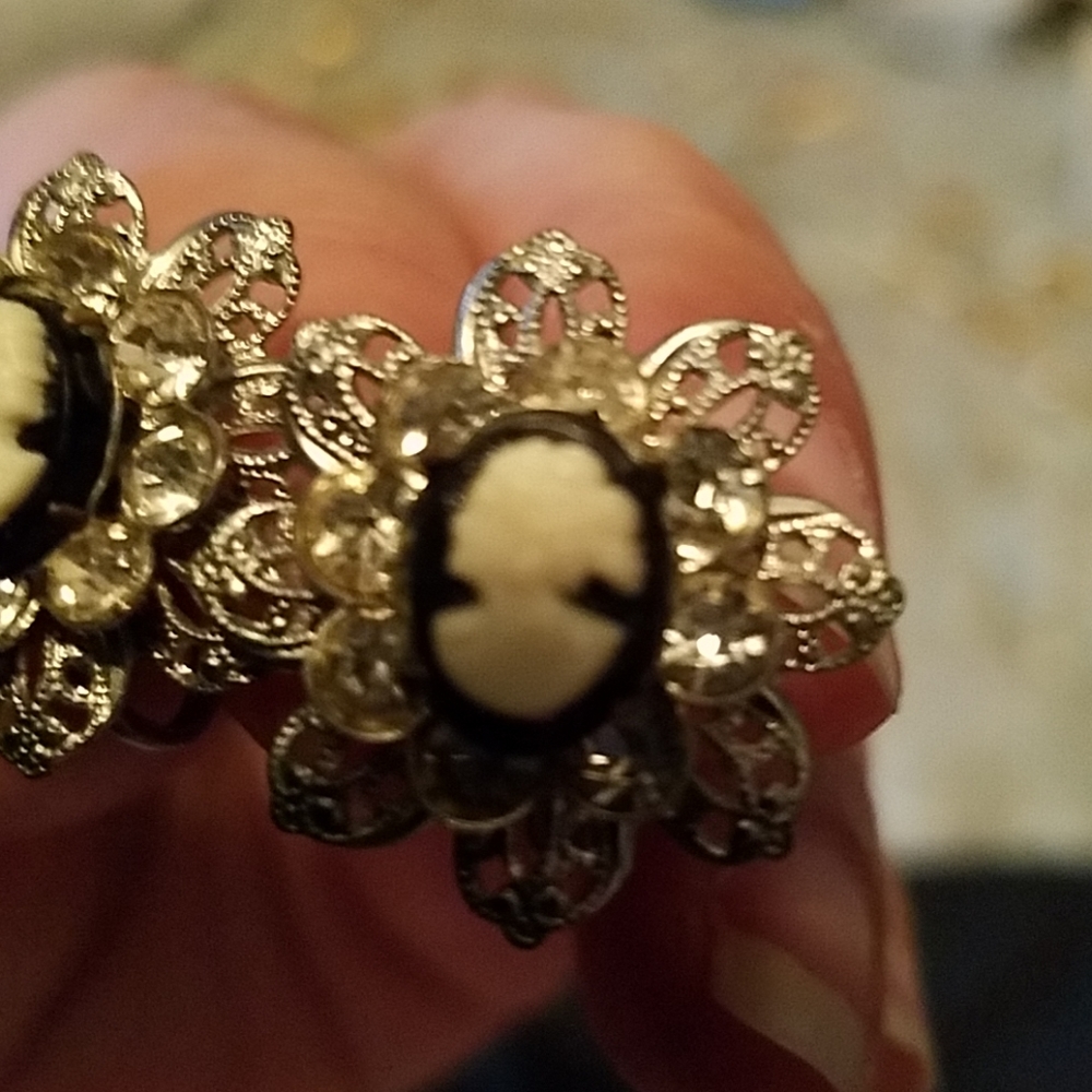 Vintage clip on earrings